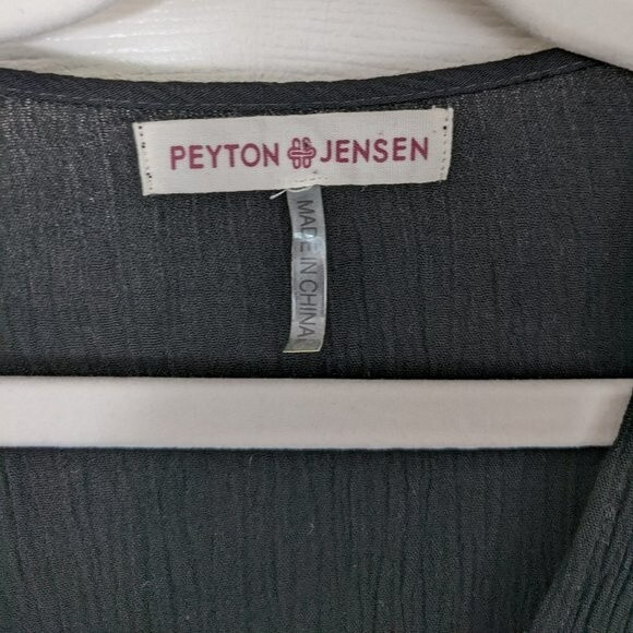 Peyton Jensen flowy black long sleeve top, size small - Picture 3 of 5